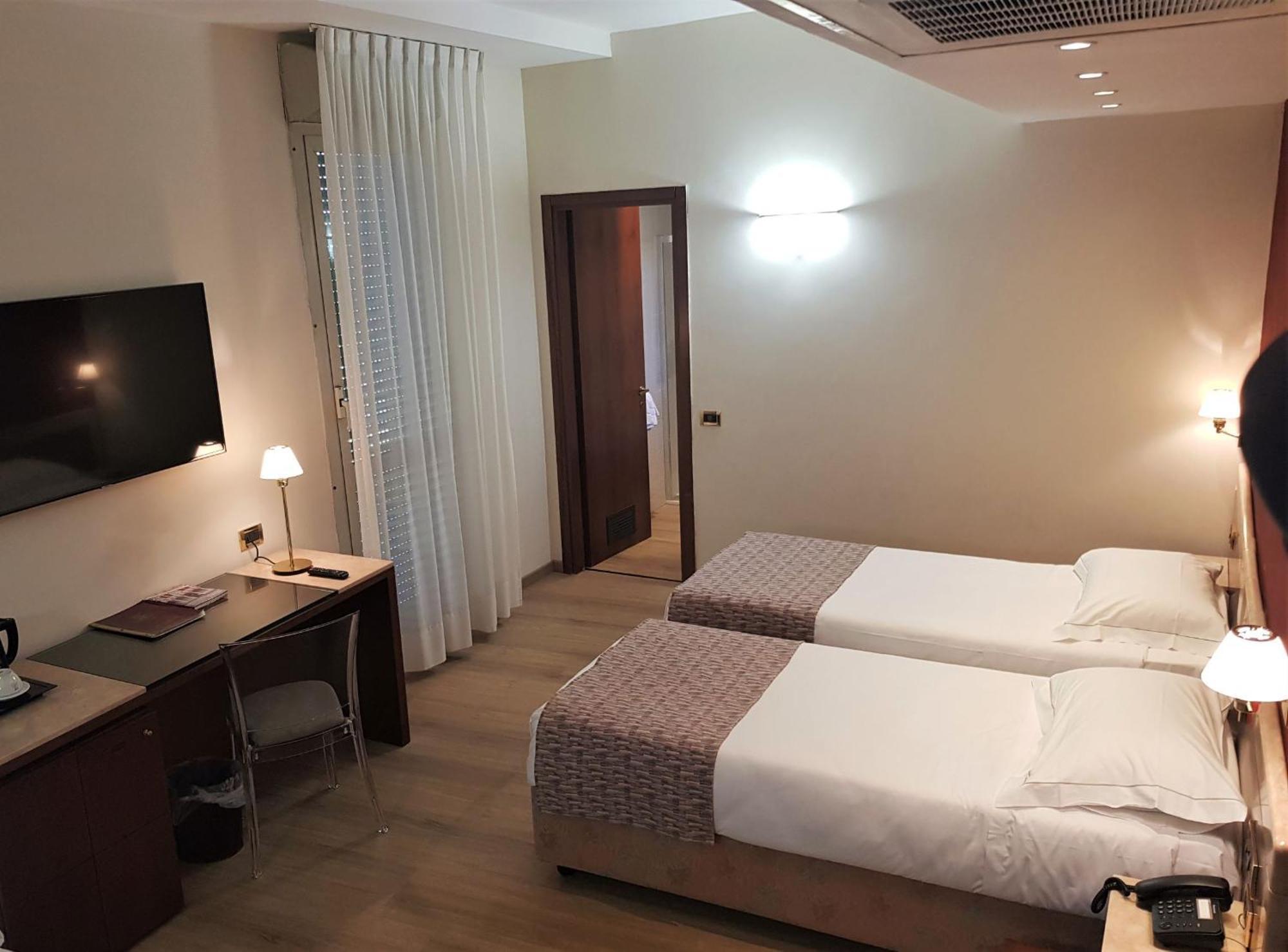 Family Junior Suite,1284332470:JPEG